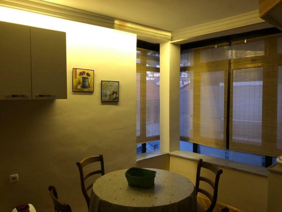 Central Apartment With City View Prizren Exterior foto